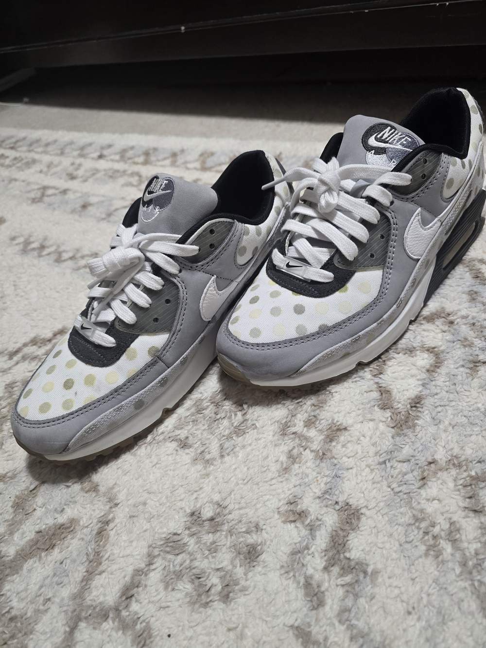 NIKE AIR MAX 90- POKA DOTS-GREY FOG